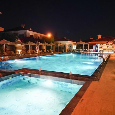 Kamer Exclusive Hotel & Suites Кешме Экстерьер фото