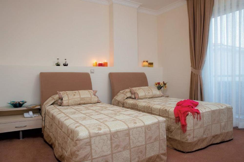 Kamer Exclusive Hotel & Suites Кешме Экстерьер фото