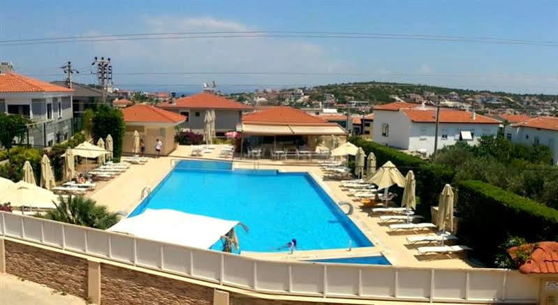Kamer Exclusive Hotel & Suites Кешме Экстерьер фото
